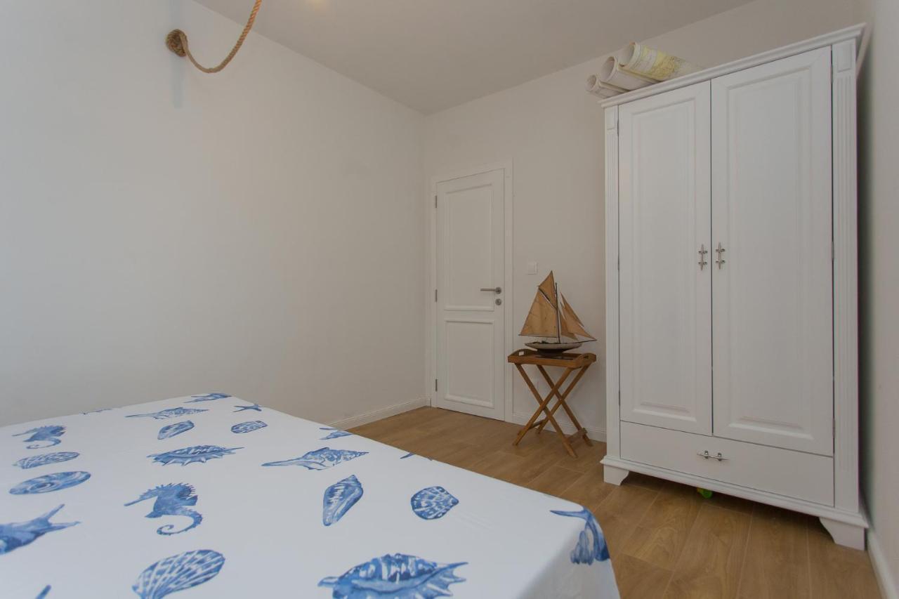 Captain'S Apartment Račišće Kültér fotó