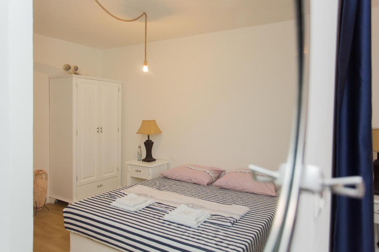 Captain'S Apartment Račišće Kültér fotó